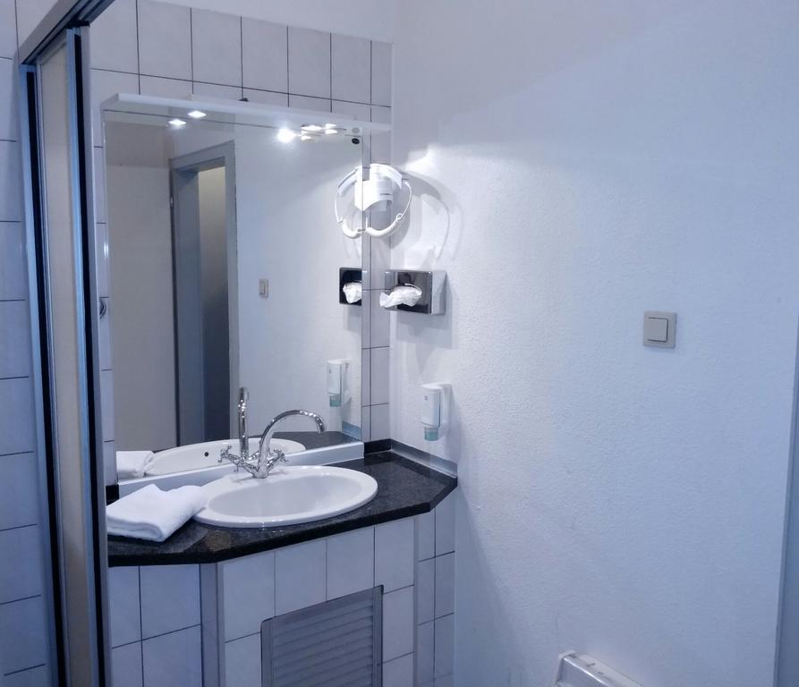 Wasserturm Hotel MHG Buitenkant foto